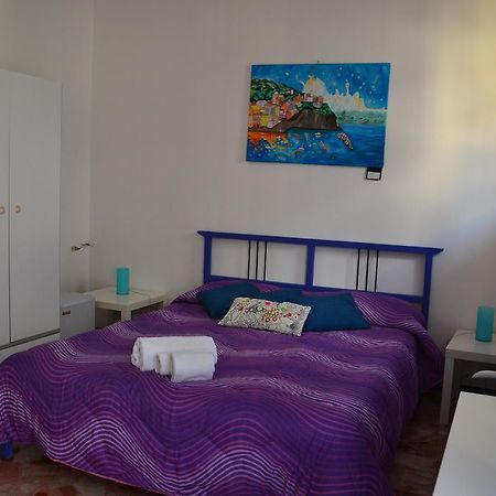 A Due Passi Da Erice B&B Exterior foto